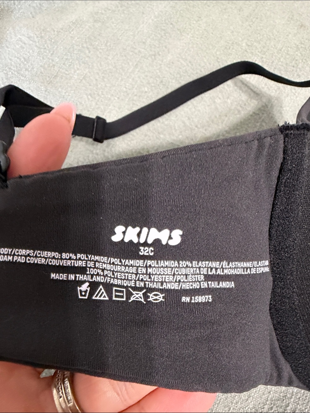 SKIMS Black 32C Smooth Support Bra